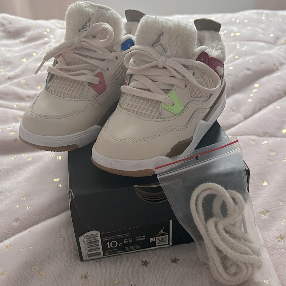 Jordan 4 Retro